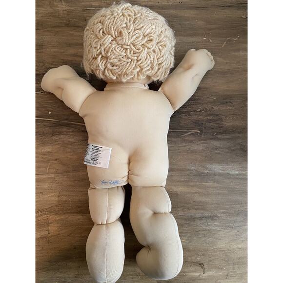 Vintage Cabbage Patch Kid Doll 1978 1982 Xavier Roberts Blue Eyes - Picture 2 of 2